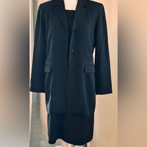 Garfield & Marks Black Structured Blazer + Sheath Dress Set